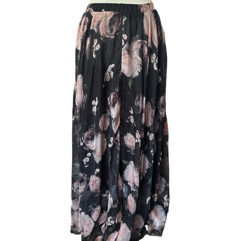 Chic Black and Pink Floral Maxi Skirt